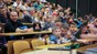 Dans les auditoires CE, un public attentif. © Alain Herzog / EPFL