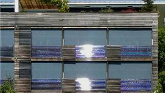 Des façades à capteurs solaires thermiques: une nouvelle réalité