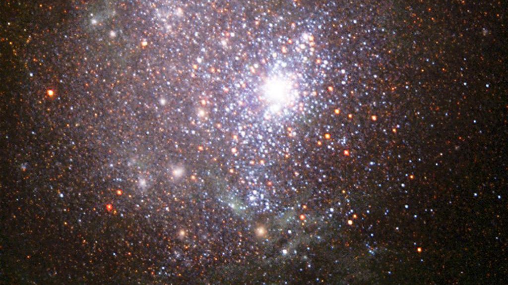 Des étoiles dans le coeur d'une galaxie ancienne © NASA, ESA