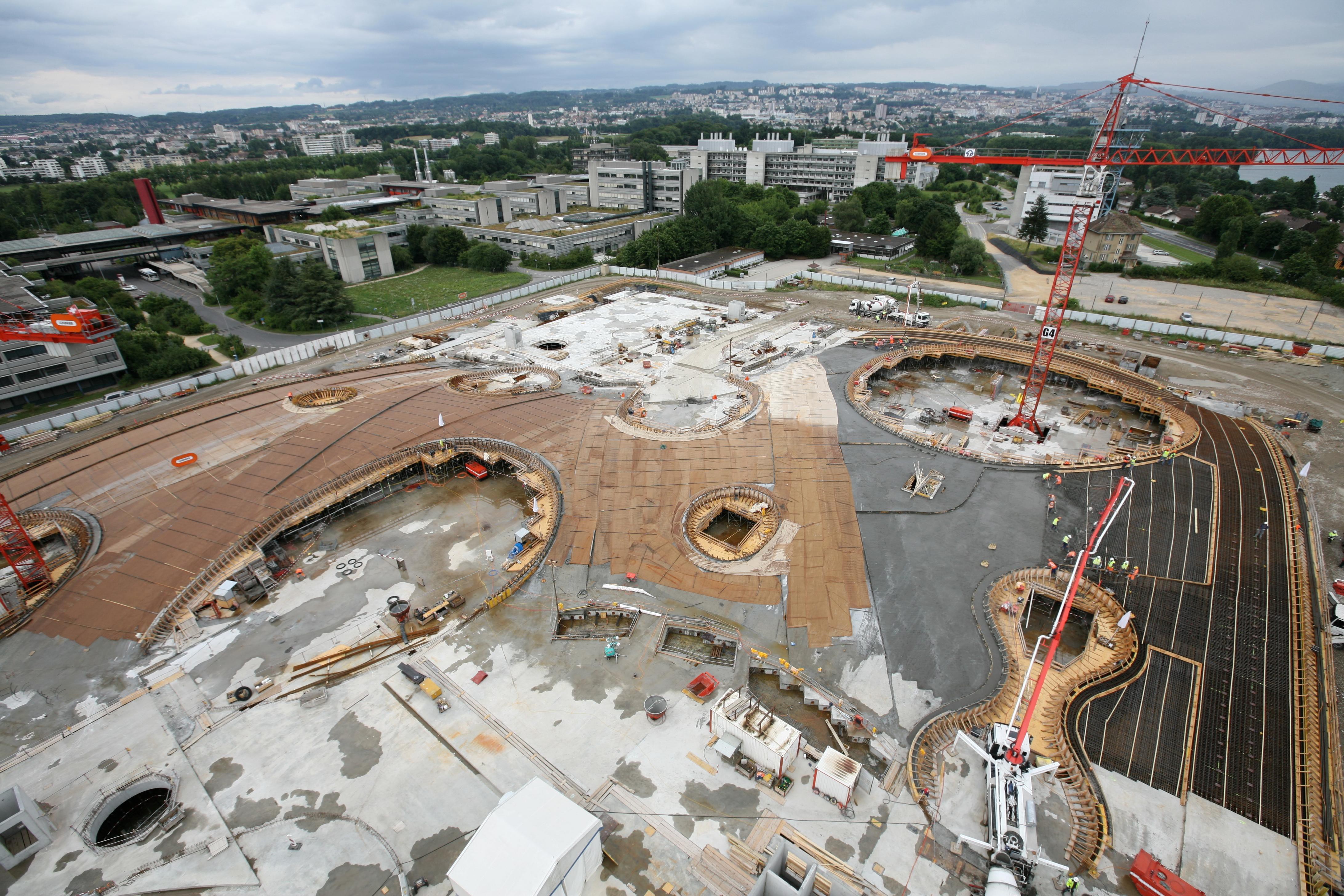 Construction du RLC © Alain Herzog / EPFL 2010