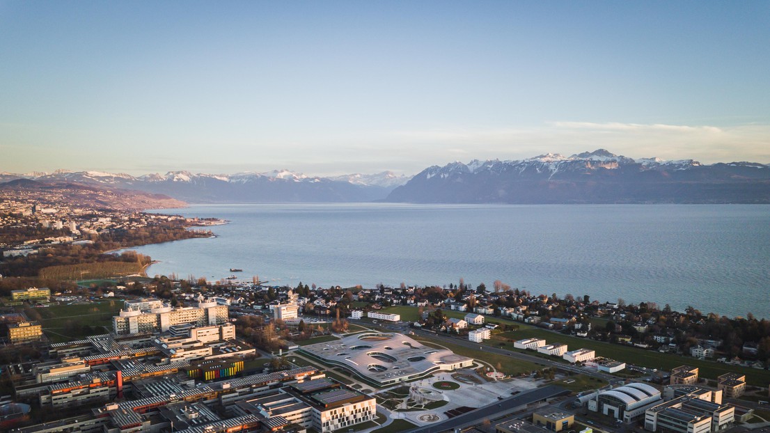 Vue sur les campus EPFL et UNIL © Jamani Caillet / EPFL 2021