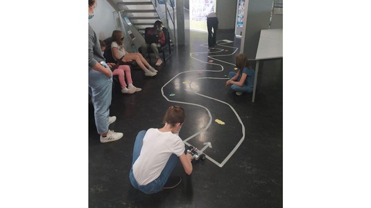 Les robots, c'est l'affaire des filles à Sion (VS) © 2021 EPFL
