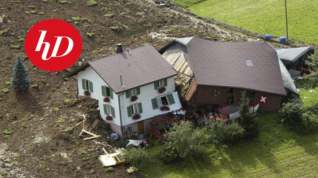 © Heidi News. Ferme endommagée par un glissement de terrain après les violentes précipitations de août 2005, Schuepfheim, Lucerne. | Keystone / Alessandro della Valle