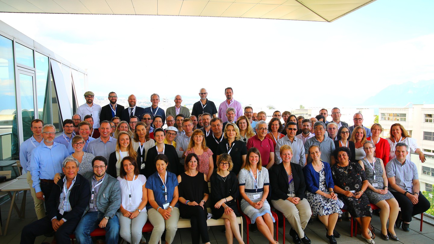Group photo taken at IRGC's 2019 expert workshop on synthetic biology © 2019 EPFL