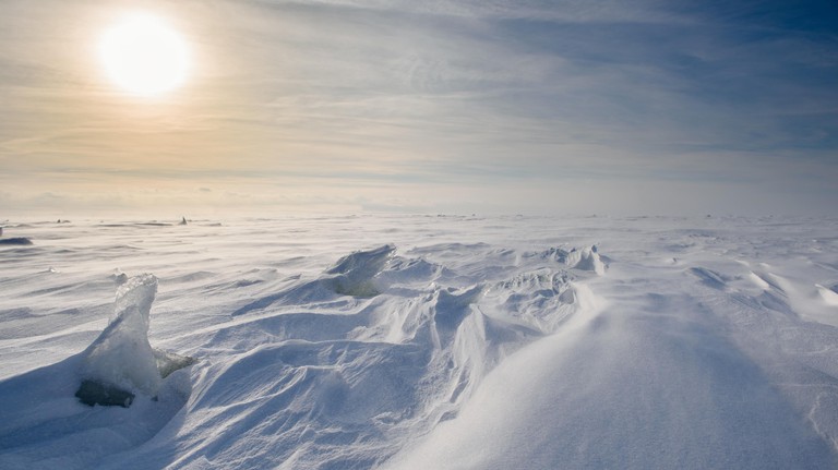 On the Antarctic Plateau, winter temperatures can drop to –80°C. © Stock