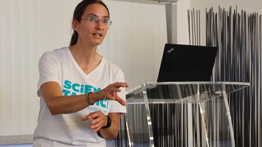Conférence de Julia Schmale, Laboratoire de recherches en environnements extrêmes © Alain Herzog / 2022 EPFL