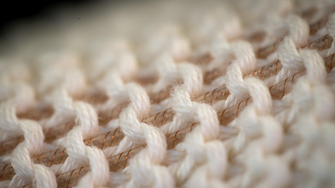 The fiber pumps knit into fabric © LMTS EPFL