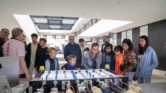 Autonomous table soccer © 2023 EPFL/ Titouan Veuillet