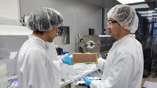 Porous atom-thick graphene membranes. ©Alain Herzog/EPFL