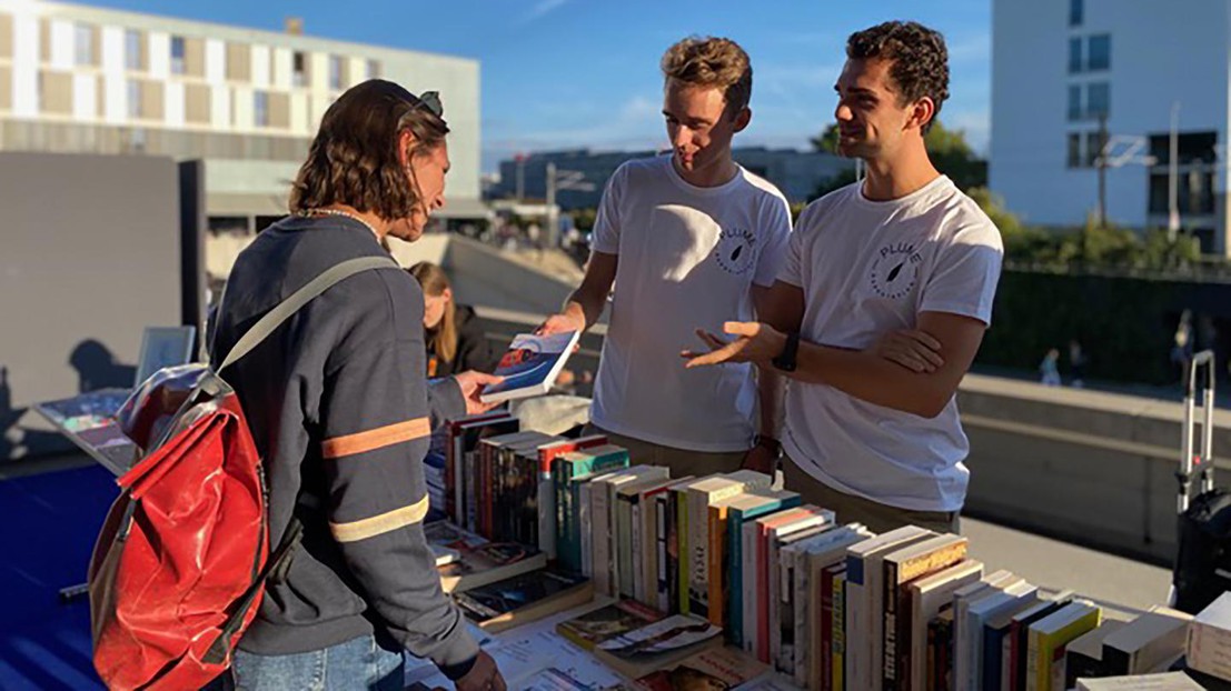 Plume cofounders Léandre Guy and Gustave Pellier at Marchéco in September 2022 © Arthur Carmés