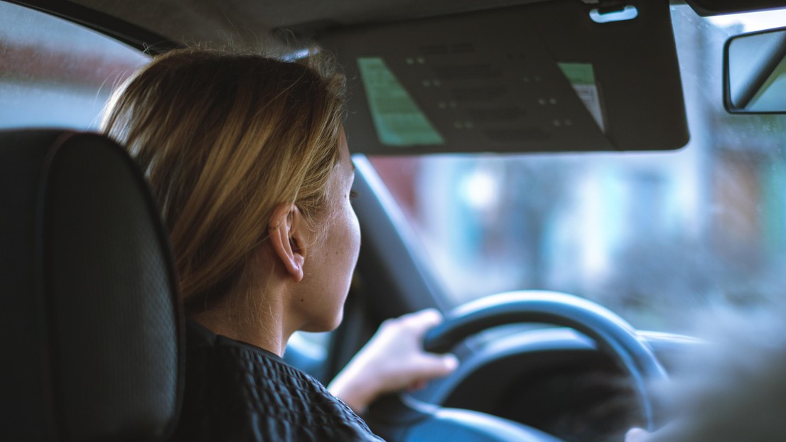 Young woman driver © Jan Baborák 2020 Unsplash Young woman driver © Jan Baborák 2020 Unsplash