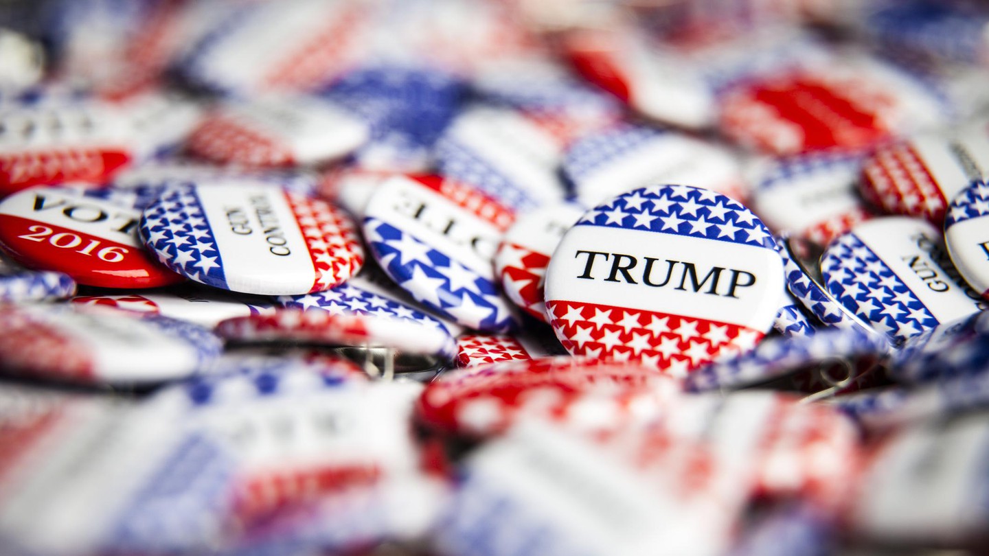 Vote election buttons © iStock 2023