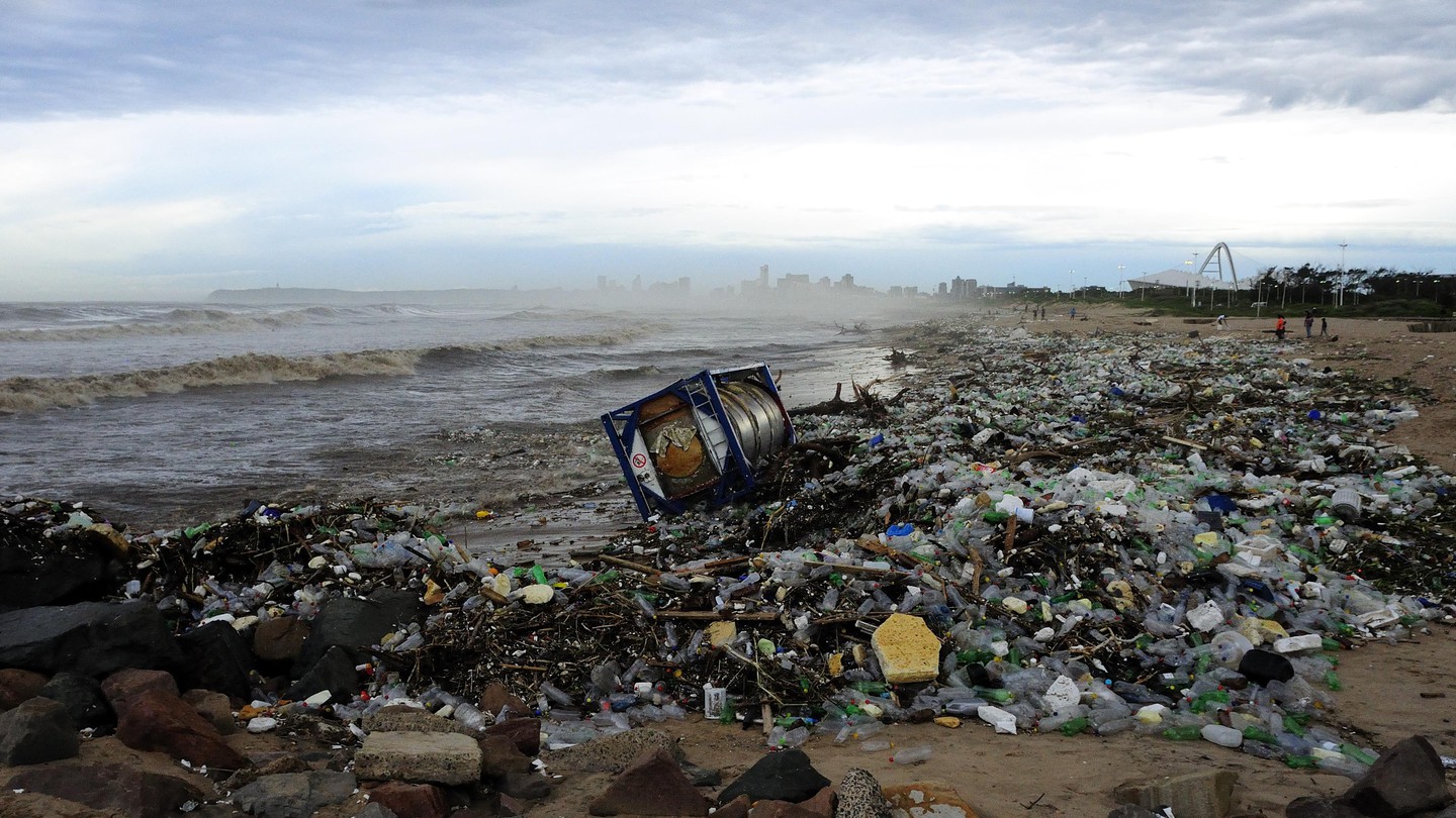 La plage de Durban, le 13 avril 2022, deux ans après le drame. © iStock/Antonio BlancoDR