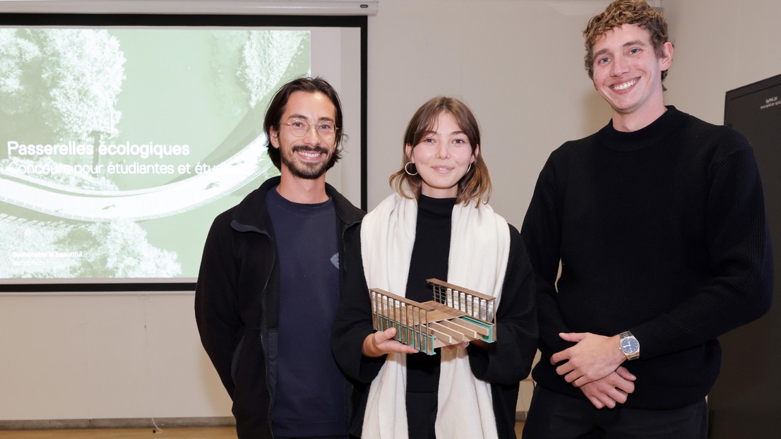 Vincent Digneaux, Solène Guisan and Vincent Kastl: winners of the student architecture prize. 2023 EPFL/Alain Herzog-CC BY-SA 4.0
