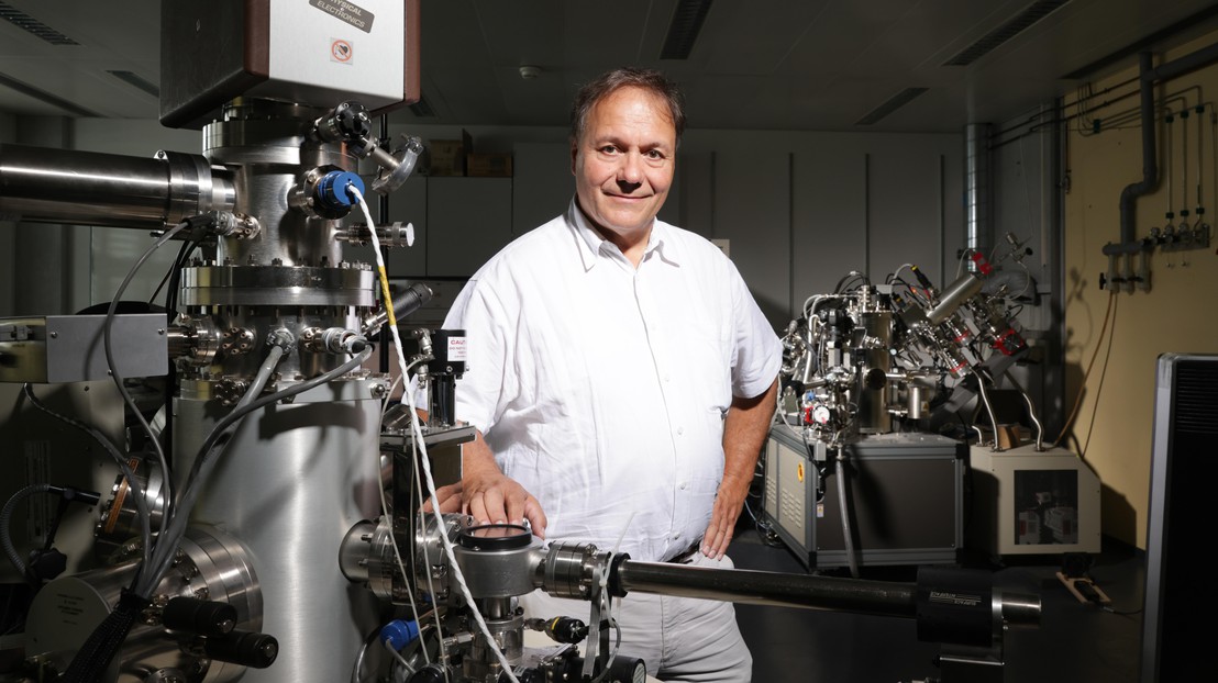 Stefano Mischler, meilleur enseignant 2023 de la section de science et génie des matériaux de l’EPFL - 2023 EPFL/Alain Herzog - CC-BY-SA 4.0