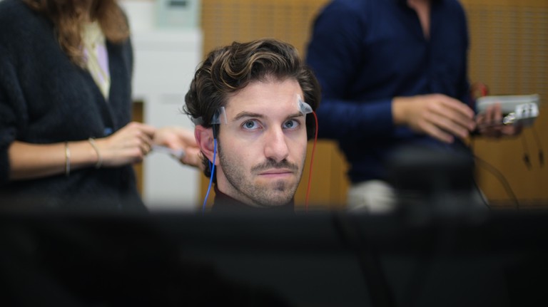 Non-invasive brain stimulation at EPFL © 2024 EPFL/Jamani Caillet - CC-BY-SA 4.0