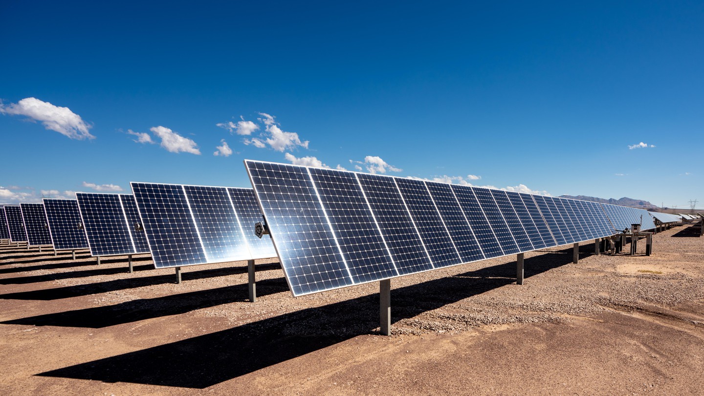 Modern perovskite high performance solar cell module for high efficient photon recycling stock photo. ©iStock (audioundwerbung)