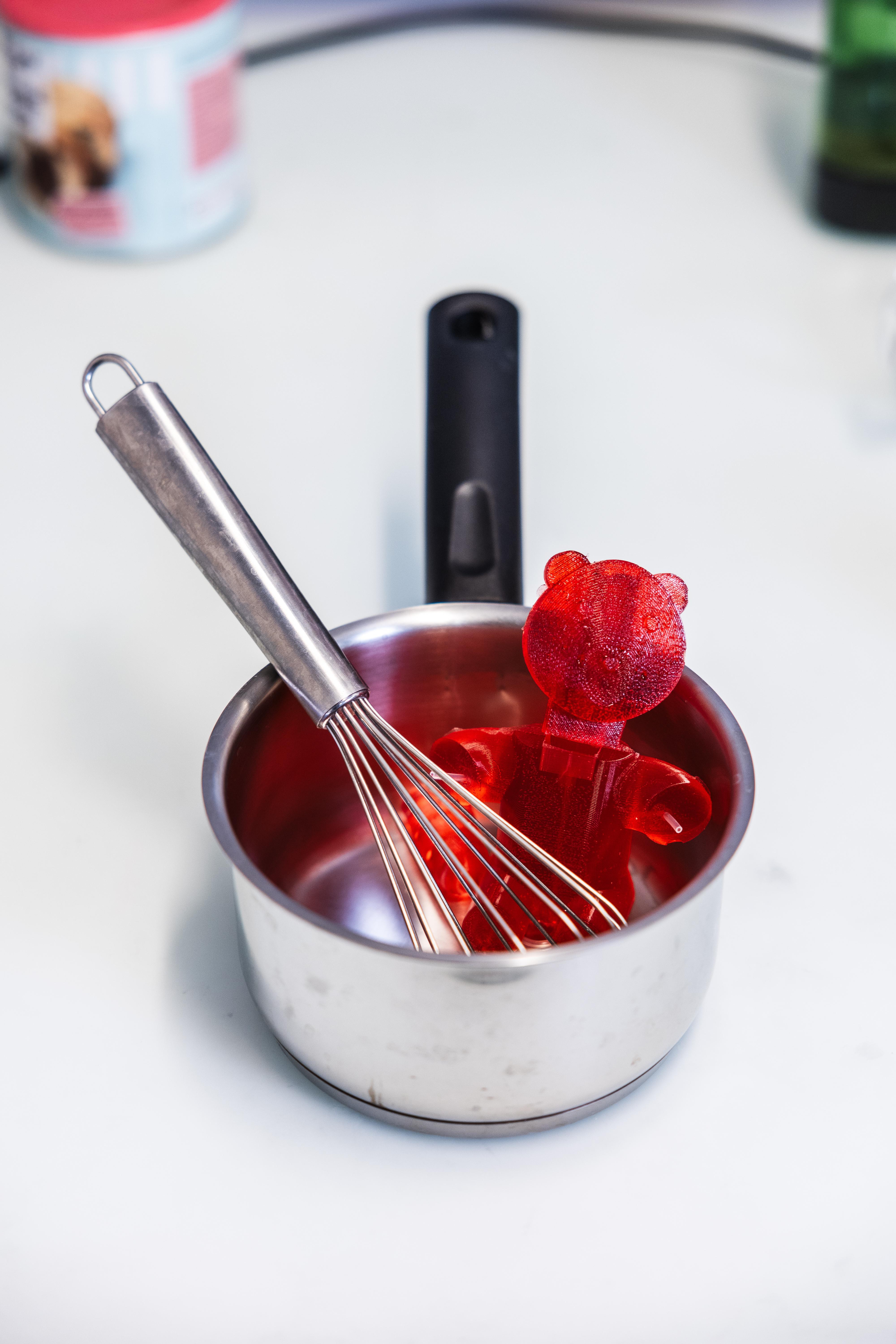Edible robotic teddy bears - 2025 EPFL/Jamani Caillet - CC-BY-SA 4.0