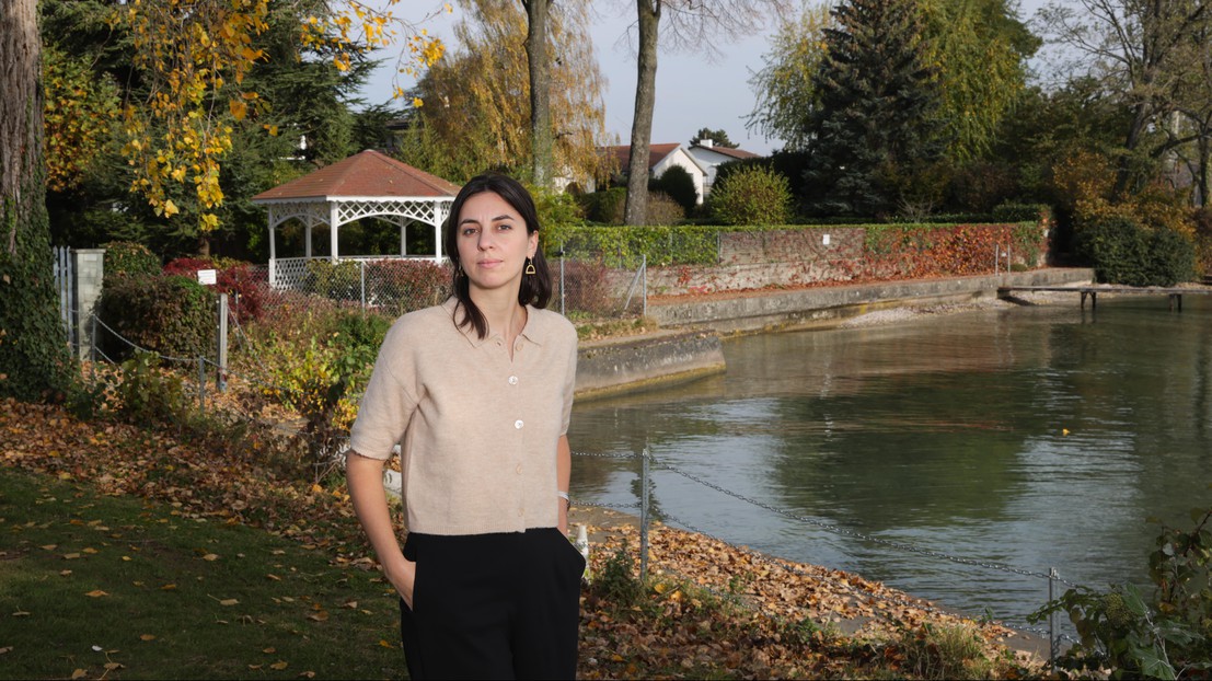Michela Bonomo highlights that we need to anticipate the rising sea levels predicted by 2100. © 2024 EPFL/Alain Herzog - CC-BY-SA 4.0 Michela Bonomo highlights that we need to anticipate the rising sea levels predicted by 2100. © 2024 EPFL/Alain Herzog - CC-BY-SA 4.0