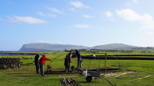 Reconstruction of a Hare Paenga on Easter Island. 2025 EPFL/Chloé Joly-Pottuz - CC-BY-SA 4.0
