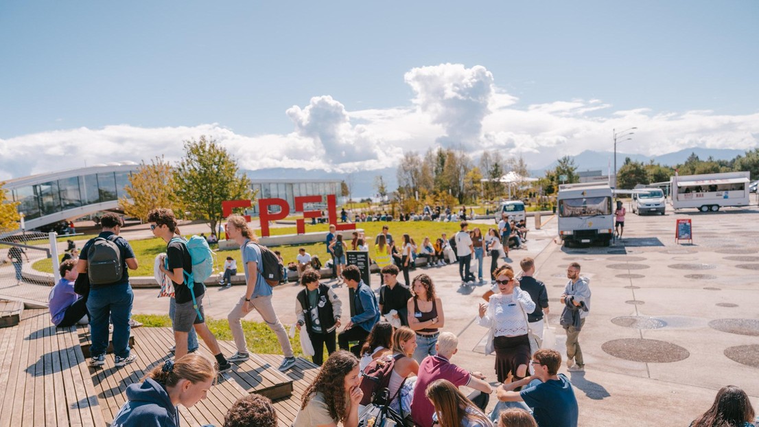 La journée d'accueil des nouveaux étudiants et étudiantes - 2025 EPFL/Adrien Buttier La journée d'accueil des nouveaux étudiants et étudiantes - 2025 EPFL/Adrien Buttier