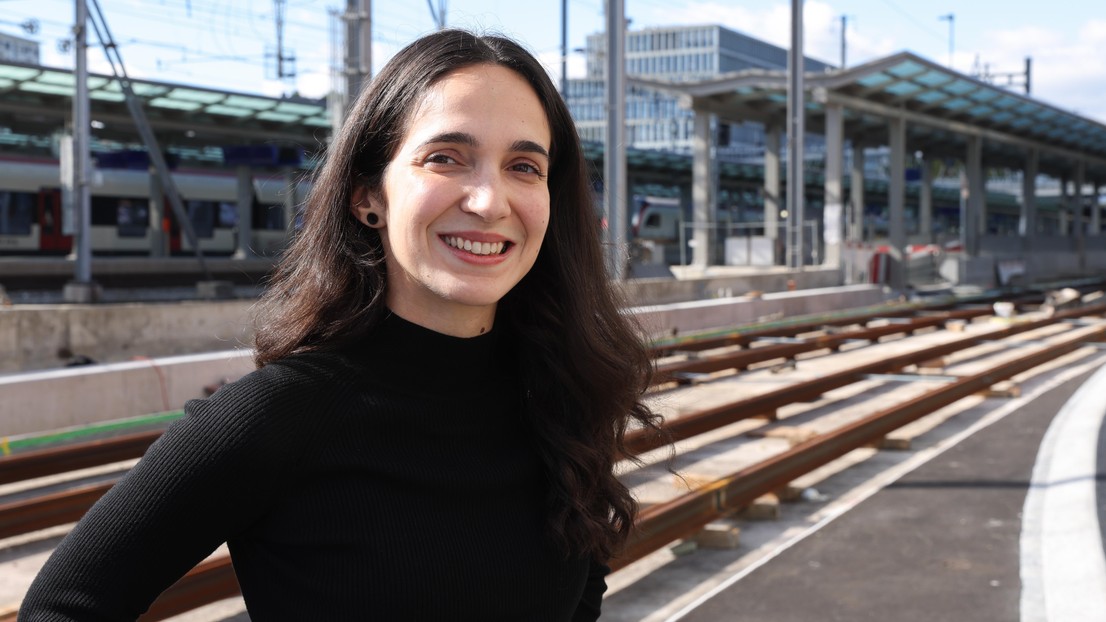 Civil engineering student Anne-Valérie Preto used Lausanne’s planned new tram line, illustrated here at the Renens station, as the case study for her master’s project. Alain Herzog/EPFL, 2025 Civil engineering student Anne-Valérie Preto used Lausanne’s planned new tram line, illustrated here at the Renens station, as the case study for her master’s project. Alain Herzog/EPFL, 2025