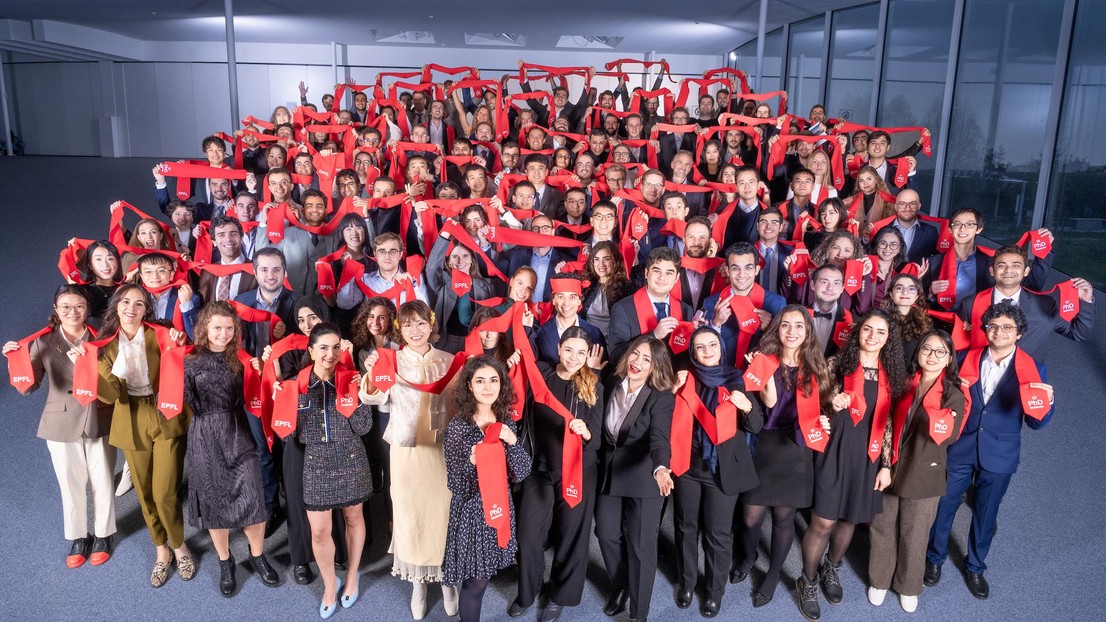 © Lundi 13 / 2025 EPFL © Lundi 13 / 2025 EPFL