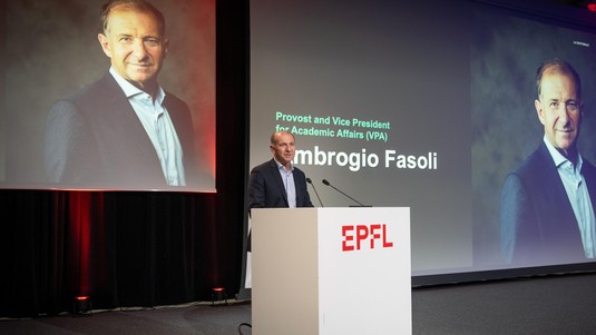 © Lundi 13 / 2025 EPFL