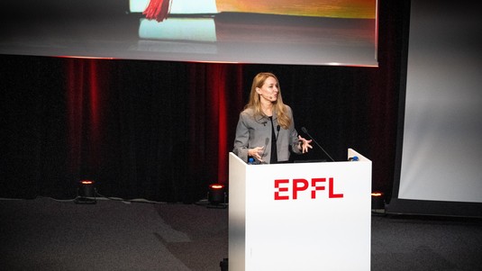 © Lundi 13 / 2025 EPFL