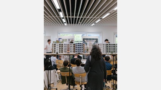 Critiques finales à EPFL, © 2025 EPFL Studio TEXAS