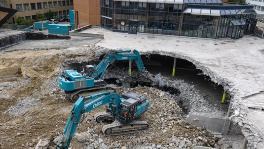 Démolition de l'Esplanade. 2025 EPFL/ A.Herzog - CC-BY-SA 4.0