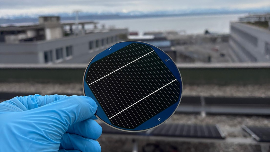The triple-junction solar cell (54 cm2). © Kerem Artuk