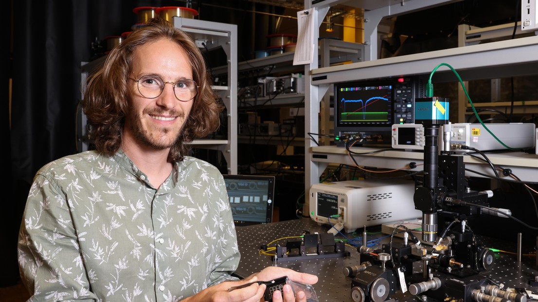 Christian Lafforgue, best teacher in the electrical engineering section for 2025 - 2026 EPFL/Alain Herzog - CC-BY-SA 4.0 Christian Lafforgue, best teacher in the electrical engineering section for 2025 - 2026 EPFL/Alain Herzog - CC-BY-SA 4.0