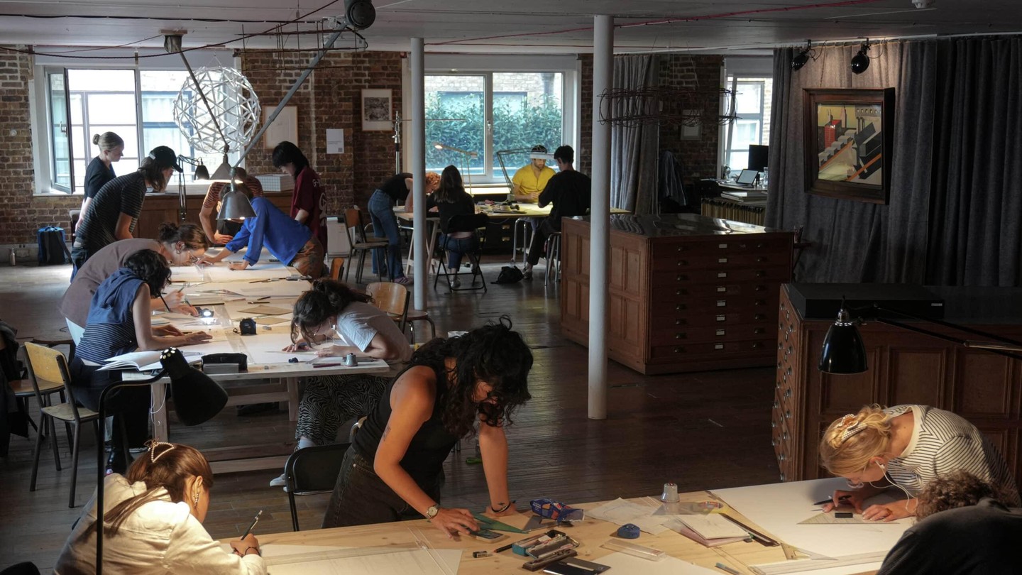 Drawing Matter: The Drawing Research Platform 2025 Published - EPFL