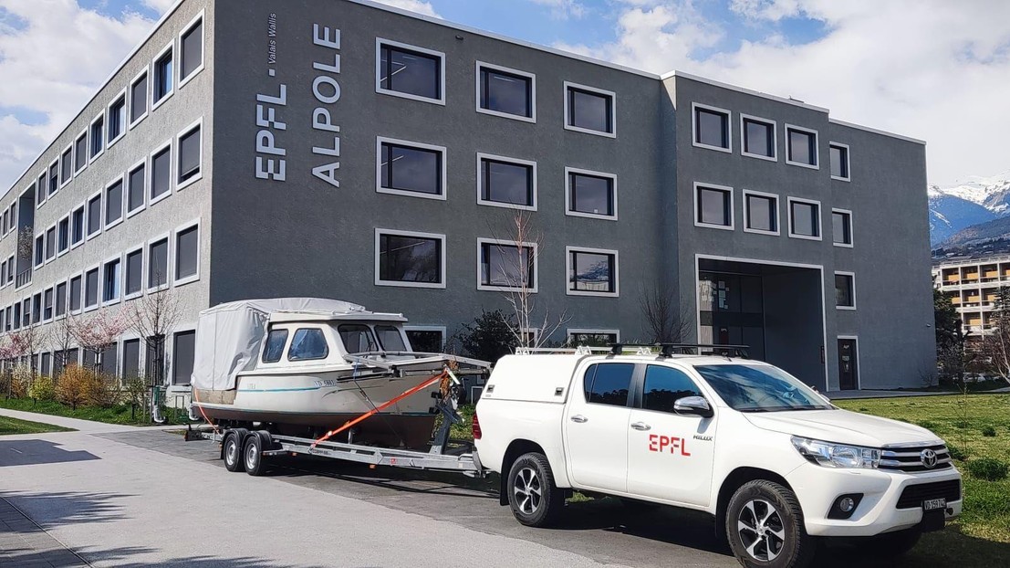 © 2026 EPFL - Hugo Cruz et Santona Khatun