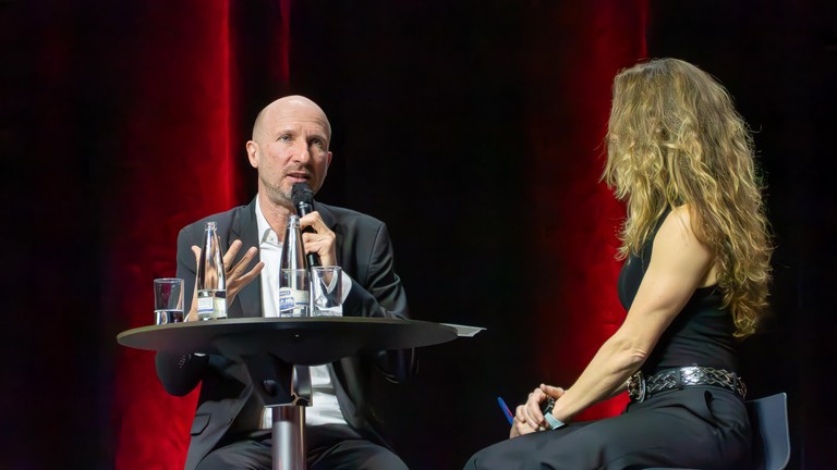 Philippe Bihouix, ingénieur spécialiste des ressources naturelles était l'invité de la cérémonie du Grand Témoin 2026. © 2026 EPFL/Gabriel Papaux Philippe Bihouix, ingénieur spécialiste des ressources naturelles était l'invité de la cérémonie du Grand Témoin 2026. © 2026 EPFL/Gabriel Papaux