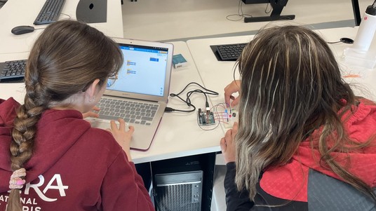 Coding Club Camp Jura © 2026 EPFL