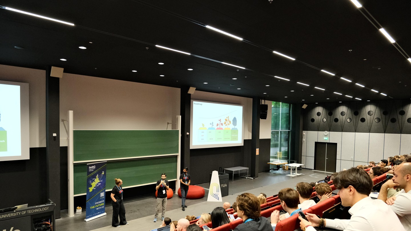© 2025 EPFL, EPFL Team pitching at EuroTeQaThon 2025 in Eindhoven University of Technology (TU/e)