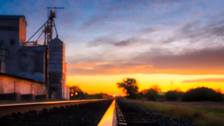 © 2026 EPFL "Sunset Train Tracks, Marfa TX" by sbmeaper1 is marked with CC0 1.0. © 2026 EPFL "Sunset Train Tracks, Marfa TX" by sbmeaper1 is marked with CC0 1.0.