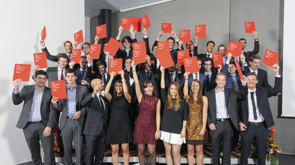 © EPFL 2015 © EPFL 2015