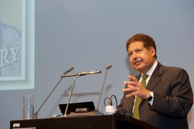 Ahmed H. Zewail (1946-2016)