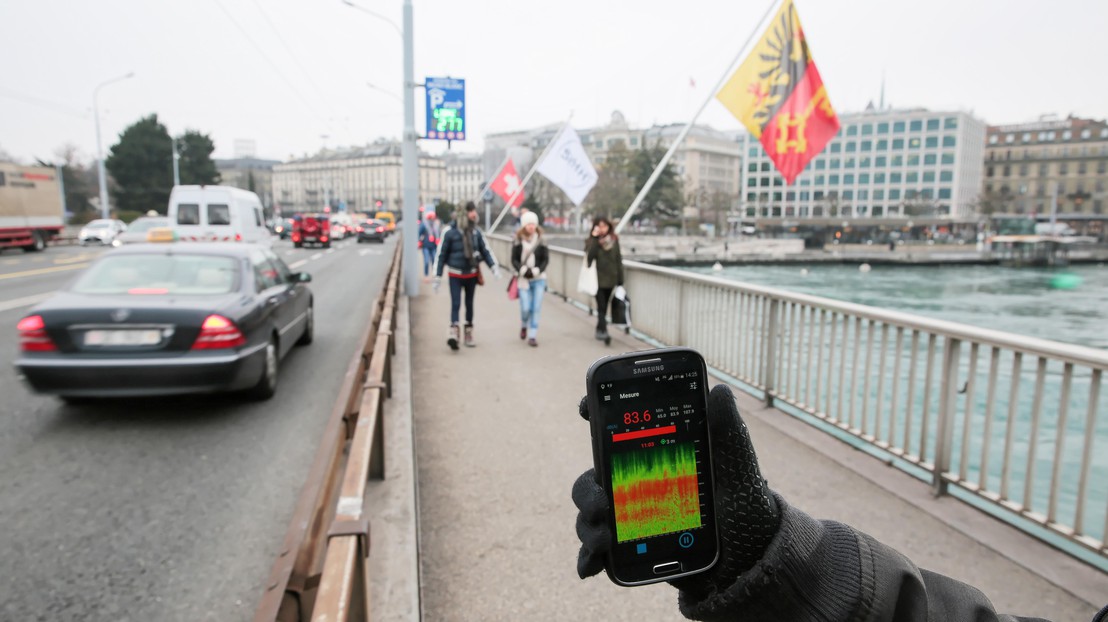 NoiseCapture shows the number of decibels in an audio recording. © Alain Herzog/EPFL