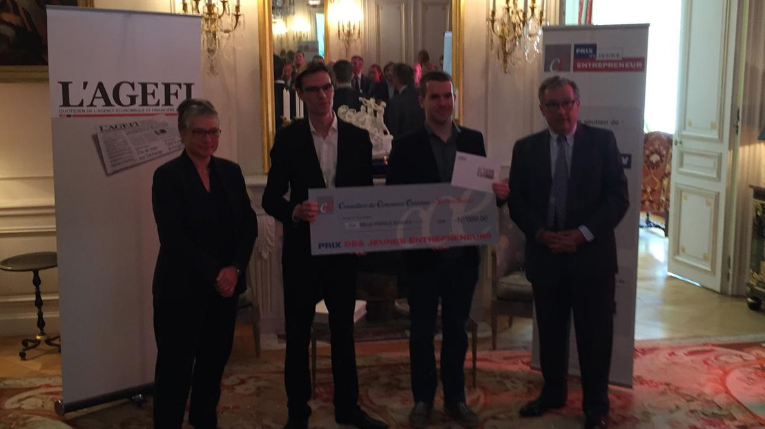 © 2017 P. Vallet. The 2017 laureates with the French Ambassador © 2017 P. Vallet. The 2017 laureates with the French Ambassador