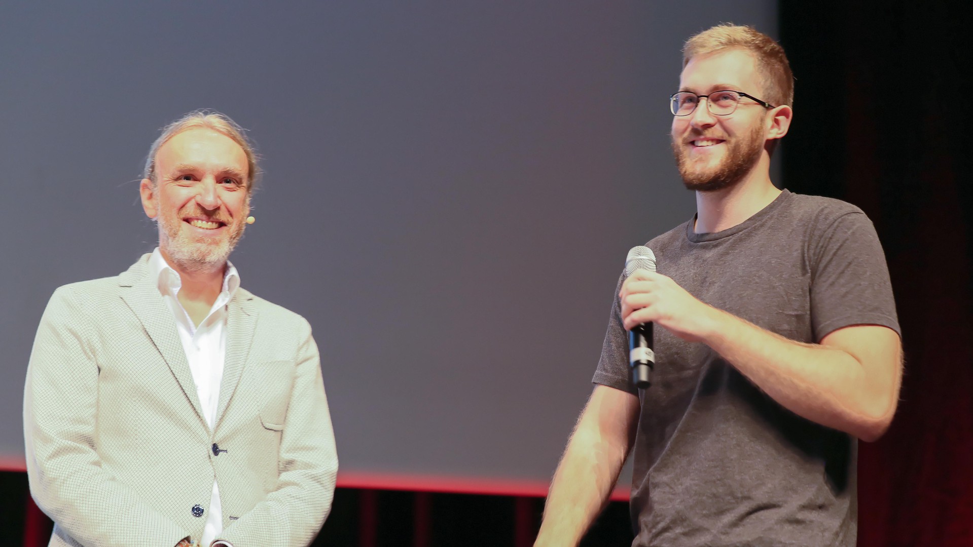 Pierre Vandergheynst et Vassilis Papadopoulos, meilleure moyenne au master en 2017. © Alain Herzog