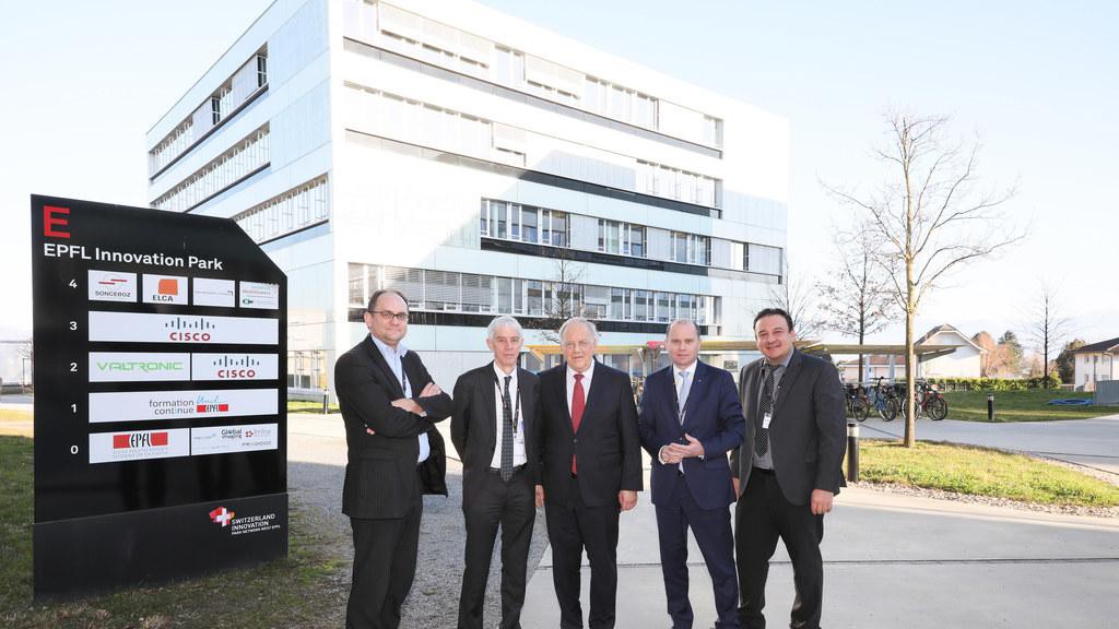 Swiss Federal Councilor Johann Schneider-Ammann visiting EPFL Innovation Park © 2018 Alain Herzog