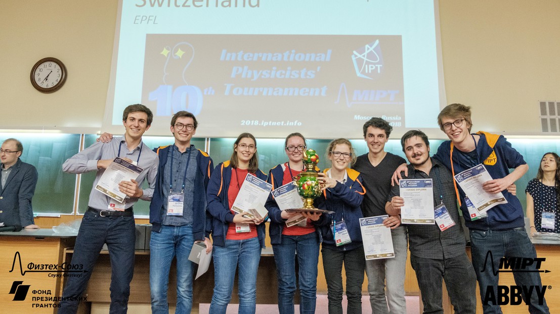 Alberto Rolandi, Arthur Parmentier, Virginie Solans, Marion Von Allmen , Noémie Planat, Laurent Michaud, Quentin Dubey et  Mathieu Suter  © DR