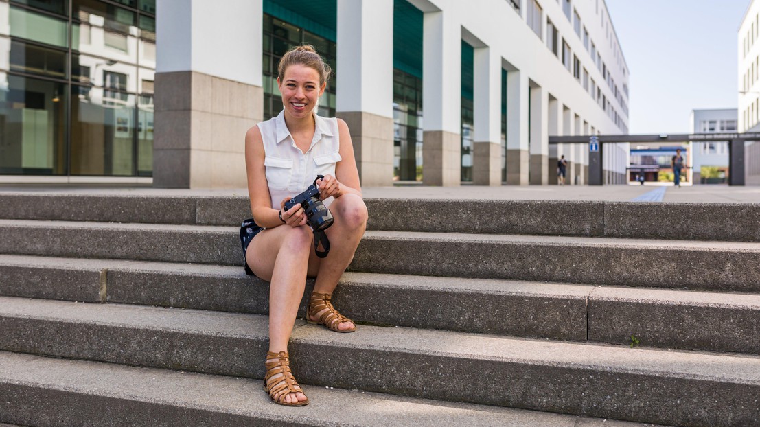 Joëlle Perreten will document her trip with articles, photos et videos. © J.Caillet / EPFL 2018