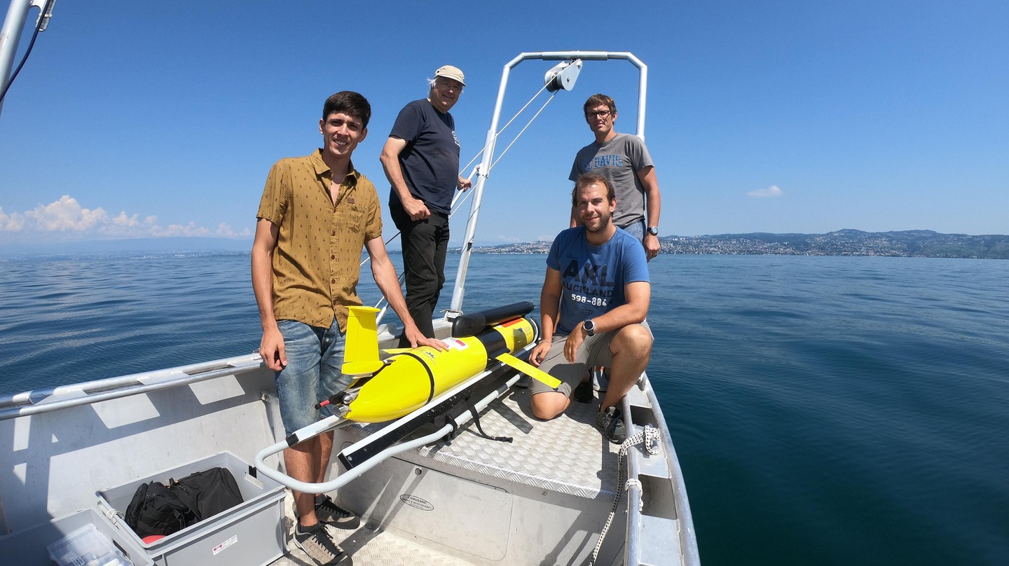 An underwater glider for measuring turbulence in Lake Geneva EPFL