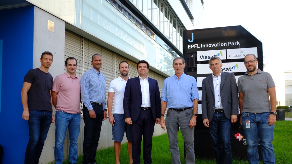 Mark Dankberg CEO and the Viasat team from Lausanne © A.Schick / 2018 EPFL