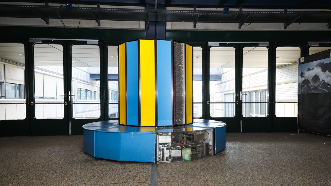 Le superordinateur Cray XMP/48 du bâtiment CM © Alain Herzog, EPFL